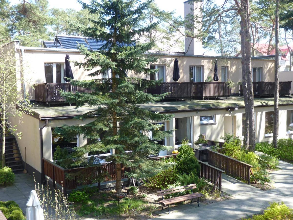 Osrodek Wypoczynkowy W Sosnowym Lesie Hotel Miedzywodzie Bagian luar foto