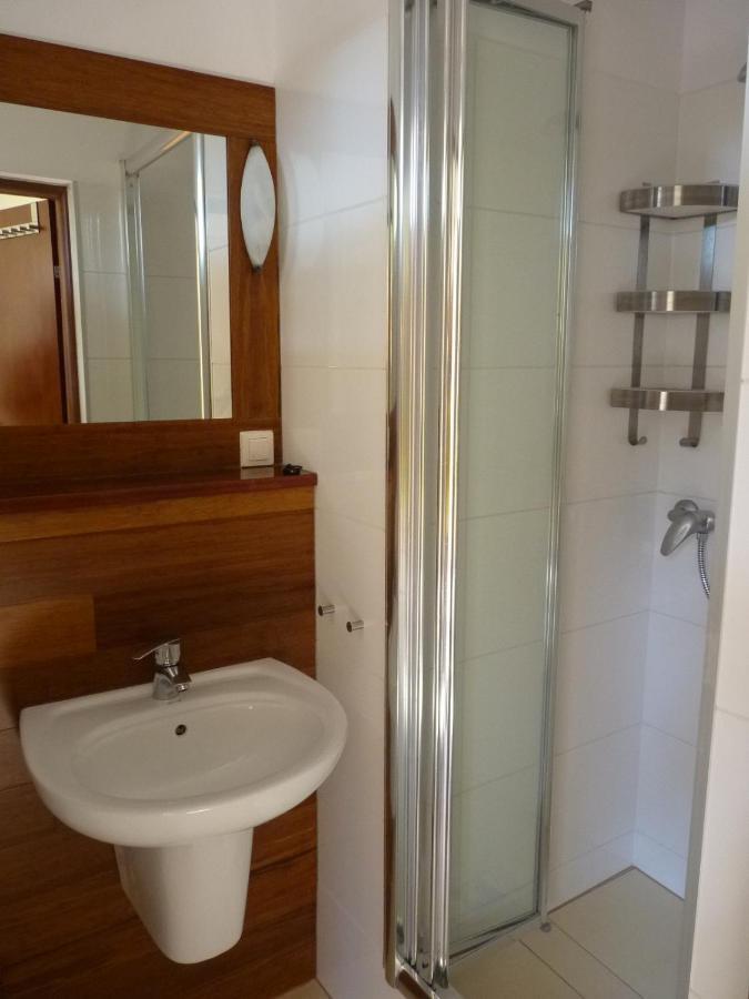 Osrodek Wypoczynkowy W Sosnowym Lesie Hotel Miedzywodzie Bagian luar foto